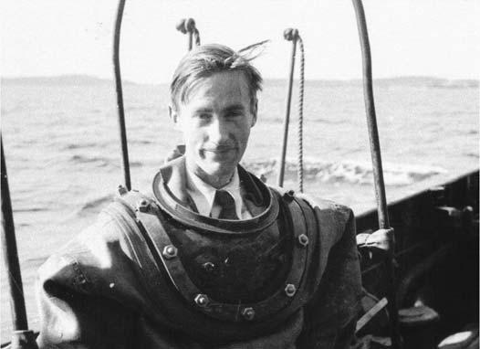 När trycket sänktes återkom smärtan som nu påverkade båda armarna. Arne kunde inte lämna kammaren förrän klockan 21:40. Bends symtomen avklingade gradvis för att vara helt borta efter två dagar.