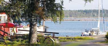 Därefter varje lördag och söndag 11-19. Från och med Midsommardagen och t.o.m. 24 augusti har vi öppet dagligen mellan kl. 11-19. Tfn: 076-848 81 50.