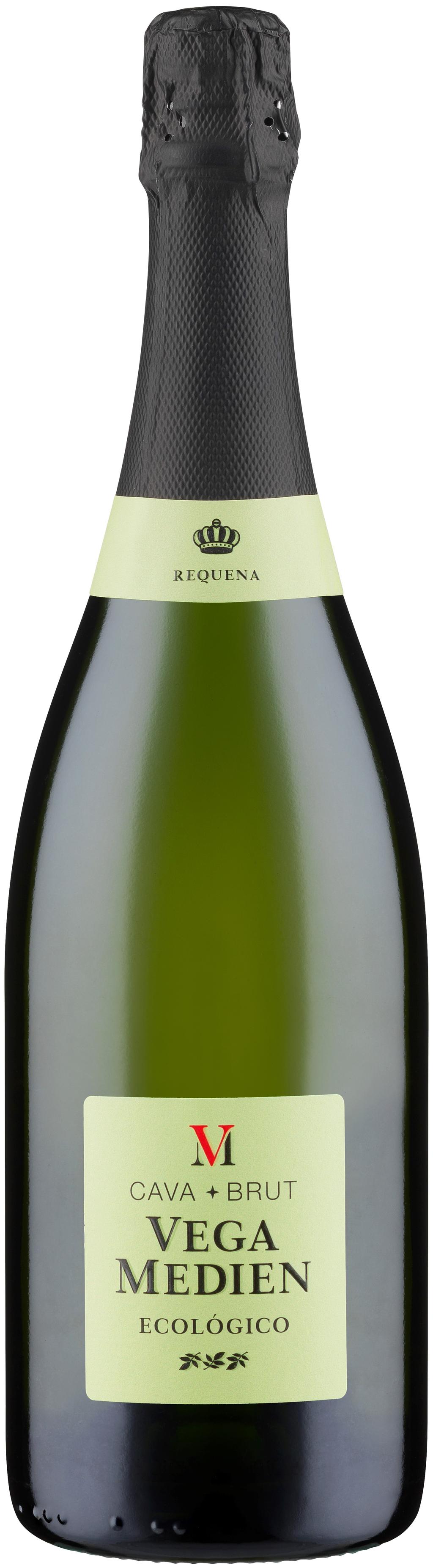 Segura Viudas Cava Vega Medien Organic Brut Catalunya, Spanien Doften domineras av brioche, blodapelsin och lime. Smaken är ung och frisk med inslag av blodapelsin, brynt smör och lime.