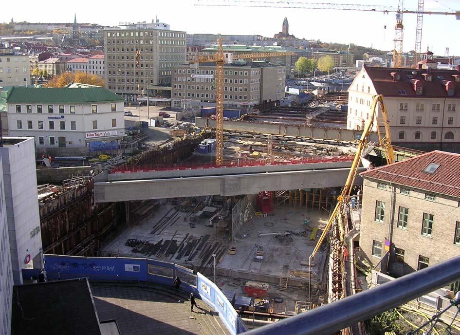 Planerad verksamhet Den ansökta verksamheten kommer att innefatta olika vattenverksamheter, såsom åtgärder i ytvatten, bortledande av grundvatten, markavvattning samt tillförsel av vatten för att öka