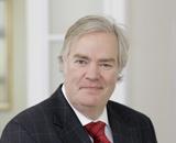 f. biträdande professor i skatterätt 1973 79; Hollming Oy, direktör, juridik- och finansärenden 1979 81; Salora Oy, verkställande direktör 1981 84; Salora-Luxor-industrigruppen, verkställande