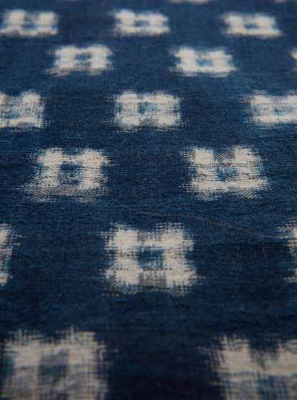 Ikat Projekt 128 129 Ikat är en färgningsteknik som används för att skapa mönster i en vävd textil.