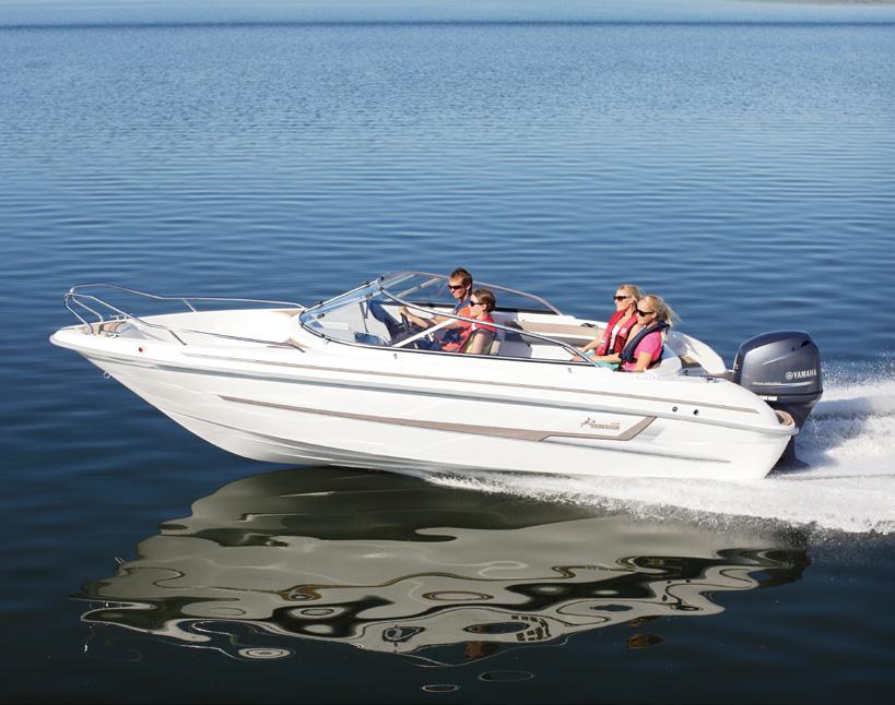 Yamarn 63 BR är en mångsdg öppen frtdsbåt som är perfekt för dem som älskar vattensport.