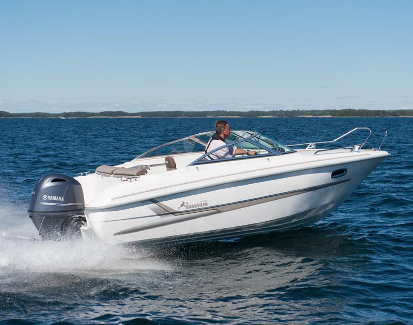 59 DAY CRUISER Yamarn 59 DC övertygar med stt stabla skrov, sna fantastska köregenskaper och sn högklassga utrustnng.