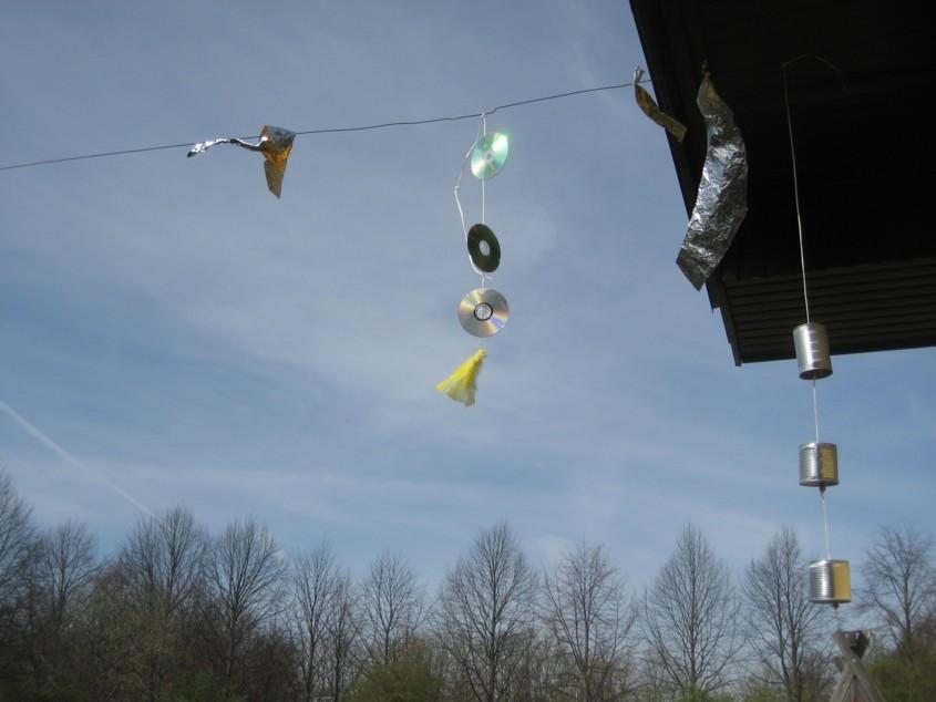 MATERIAL TILL AKTIV INLÄRNING I UTEMILJÖN - Material för att skapa motivation att röra sig ute och att lära sig genom att vara aktiv ute, tex : - bollar i olika material - stor frisbee, färgglada