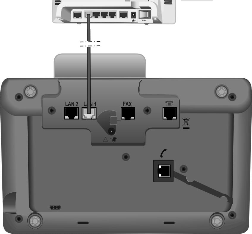 Komma igång 3 1 2 1 För in ena änden av den medföljande Ethernetkabeln (Cat 5 med 2 RJ45-kontakter) bakifrån genom spåret i höljet.