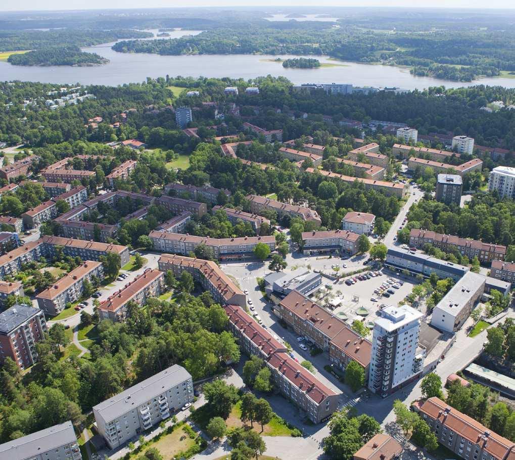 Vattnet, de lummiga str nderna, parkerna och naturen r en del av Stockholms identitet och har stor betydelse f r stadens sk nhet och attraktionskraft.