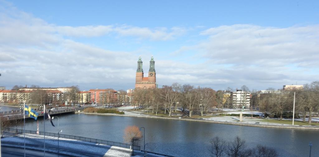 LÖNSAMHETSANALYS I detta avsnitt jämförs och beskrivs de finansiella nyckeltalen för hotellen i centrala Eskilstuna under perioden 2010-2015.