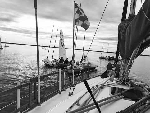 Salomonsson Lars-Göran Kring Tommy Bergqvist Stig Svensson Sten Skalare Kjell-Åke Djupfeldt Göran Urby Hans-Olov Levin Ordförande Kassör Vice ordförande/hamnchef Sekreterare Ordförande
