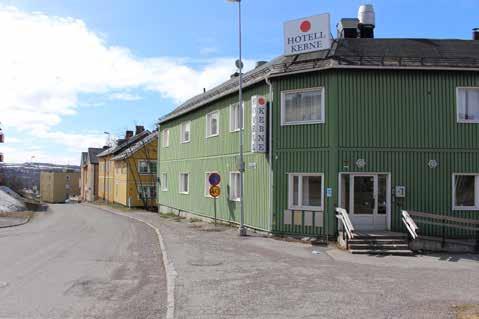Område 3 Äldre flerbostadsbebyggelse Kvarter med stadskaraktär, huvudsakligen äldre tvåvånings flerbostadshus som bland annat också inrymmer hotell.