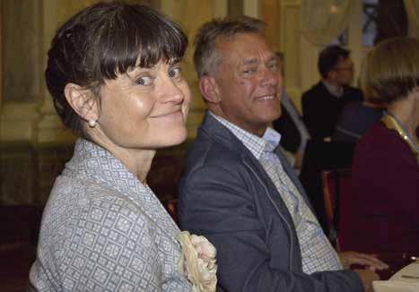 UTF-KONGRESSEN 207 Referat om Toalettvanor och urinvägssymptom hos unga kvinnor Bakgrund Oregelbundna toalettvanor på grund av snuskiga skoltoaletter kan bidraga till olika typer av