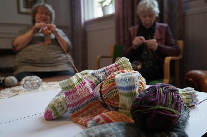 Stickcafé I ungefär 7 år har det stickats, sytts och broderats i Elimkyrkan.
