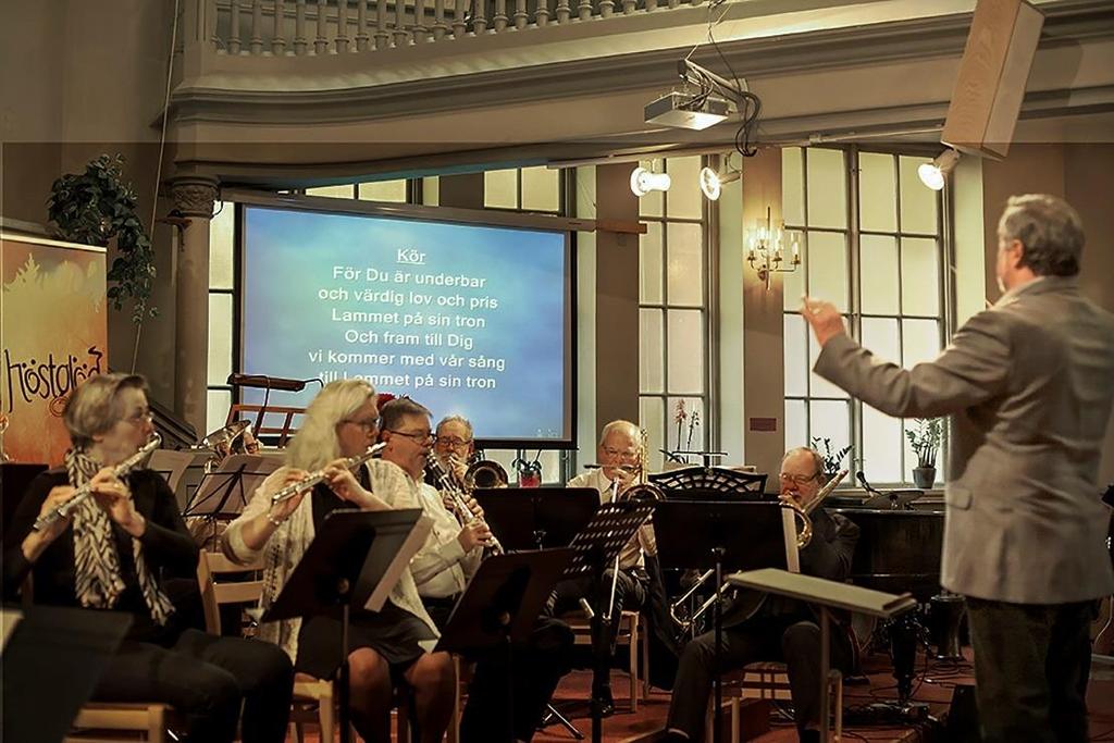 En fin orkester, med duktiga musiker som njuter av att spela tillsammans, för att glädja andra.