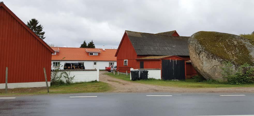 Elva lokaler med fornlämningar berörs av den aktuella vägplanen, se Figur 3.