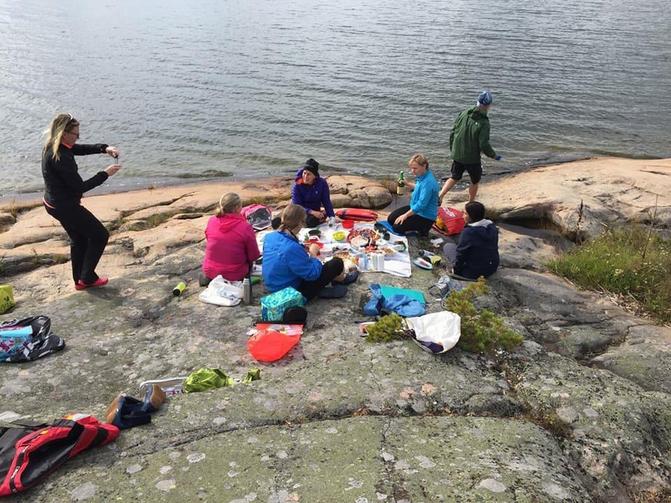 16/9-2017 Gourmetpaddling Så här kan det se ut på en buffe'paddling med