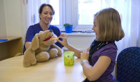 Ät- och sväljsvårigheter Behandling för barn med ätsvårigheter ser mycket olika ut beroende på vilken grundproblematik barnet har.
