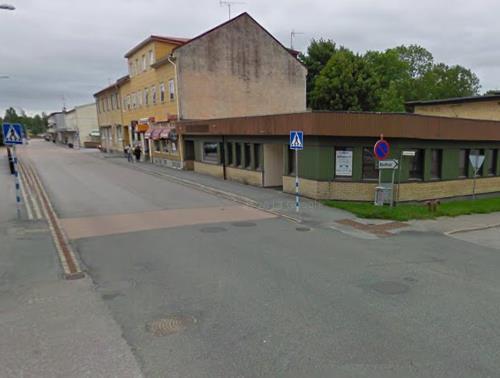 De flesta övergångställena är dock inte trafiksäkrade och de verkliga/reella hastigheterna kan vara högt över den skyltade hastighetsgränsen.