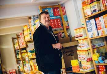 En matbank har skapats och blivit ett nav i vårt arbete med hjälp av arbetstränare och volontärer.