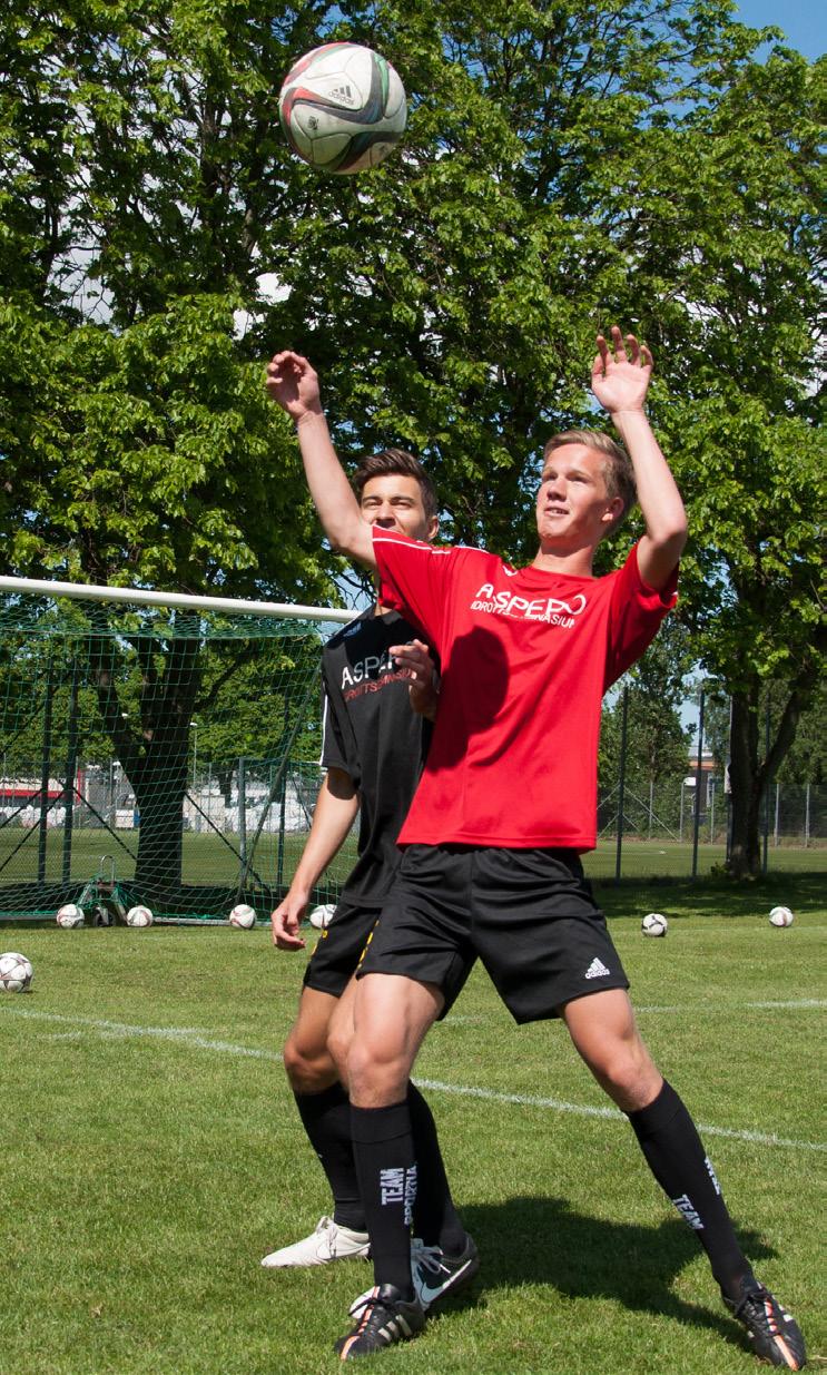 Aspero samarbetar med berörda fotbollsklubbar på både herr- och damsidan. Träningen hos oss är ett viktigt komplement till träningen med din förening.