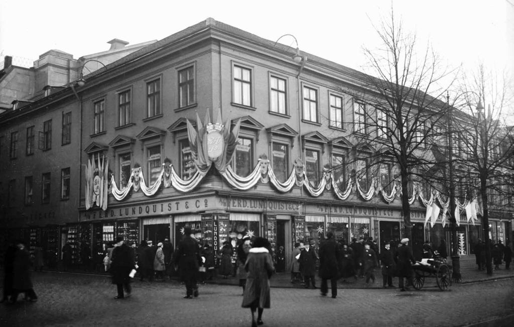 Julskyltning Östra Hamngatan. Ferdinand Lundquist & Co var ett varuhus i Göteborg, och föregångare till Nordiska Kompaniets, NK.