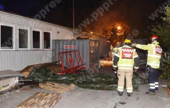 RÄDDNINGSTJÄNSTEN Trelleborg-Vellinge-Skurup Meddelande Upprättad: 2015-09-23/MP Olycksutredning Olyckstyp: Brand i byggnad Olycksplats: Kungstorpsvägen 9, hus under renovering, Höllviken, Vellinge