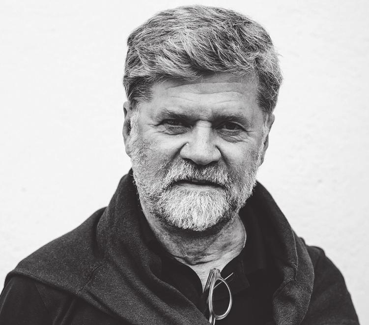 Januari Bokcaféer på Toftastrand Hotell och Konditori, Sandsbro Boktips Bibliotekarierna Lotta Löthgren och Sofia Sundeby tipsar om böcker. Onsdagen den 21/2, kl.