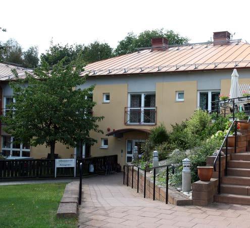 JÄMJÖ Området består av Jämjö samhälle. I området bor 3,8 % av kommunens befolkning. Antalet invånare per bostad är i nivå med kommunens totala.