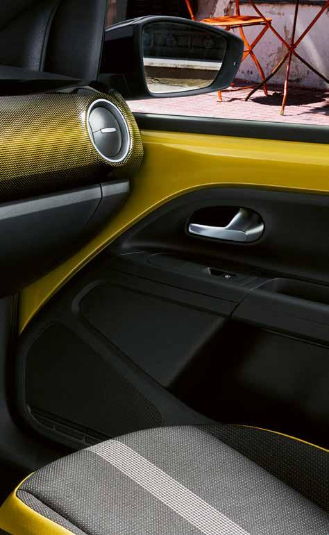 Volkswagen i Sverige up! En liten stor innovation. 15 juli, 1948: Det var dagen då de första Volkswagen-bilarna rullade på svensk mark.