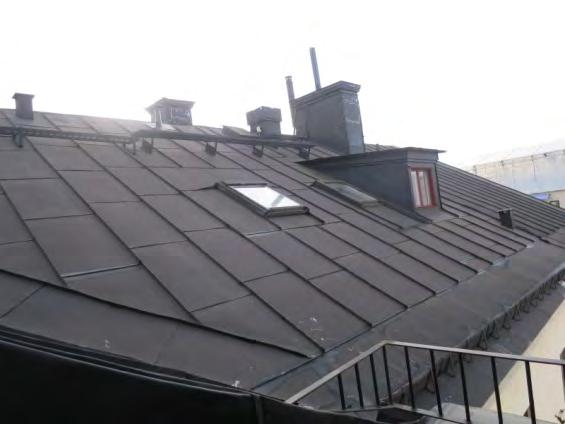 Sustend Underhållsplan BAS 2015-12-07 Sida 23 av 43 TAK Trots att man inte alltid lägger märke till det så är taket en oerhört viktig del av byggnadens skal, både tekniskt och estetiskt.