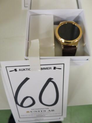 00 kr exkl moms Smart watch NO.