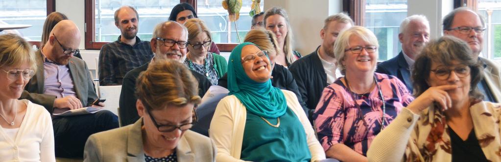 13 Genom utbildningar, seminarier och mötesplatser ökar vi intresset för sektorn Forum är aktiva när det gäller att arrangera seminarier, utbildningar och föreläsningar.