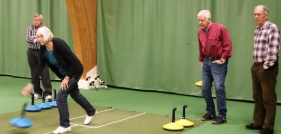00 i Vuxenskolans lokaler Sevedegatan 34 V-by Dans motionsdans sista fredagen i månaden, alternerar mellan flera platser i Vimmerby kommun Golf Tobos golfbana onsdagar (maj sep) samling senast kl. 08.