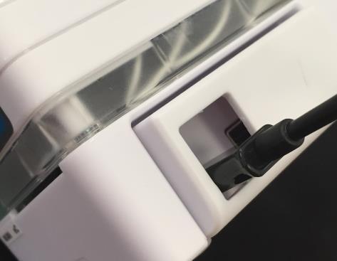 I varje NOTiFY ingår: En NOTiFY enhet En prenumeration på NOTiFY tjänst En microusb-sladd + laddare.