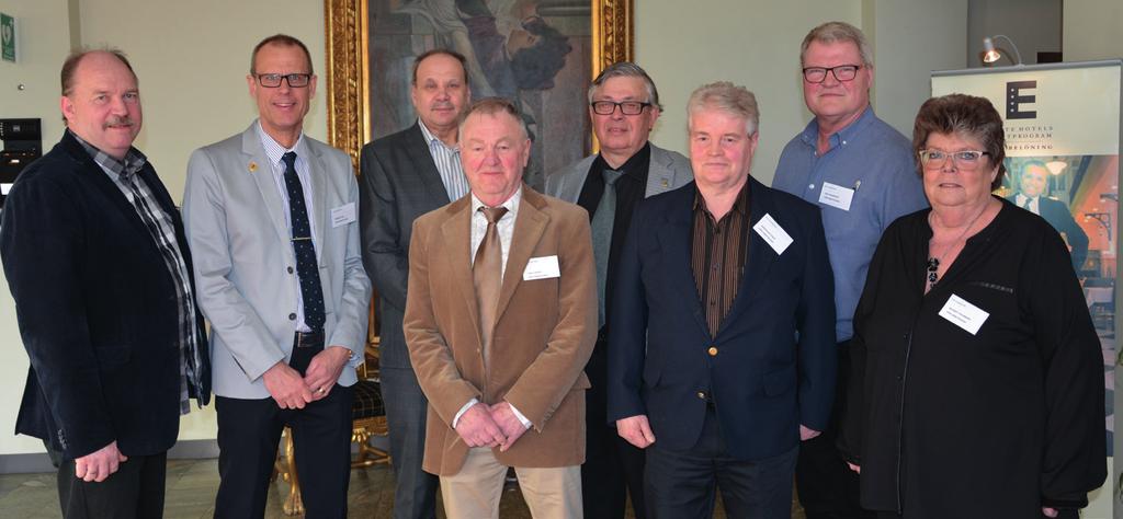 UTMÄRKELSER Mottagare av Smålands Idrottsförbunds förtjänsttecken i guld 2016 Förtjänsttecknet i guld tilldelas en enskild person som i framträdande funktion aktivt arbetat inom SDF eller DF i
