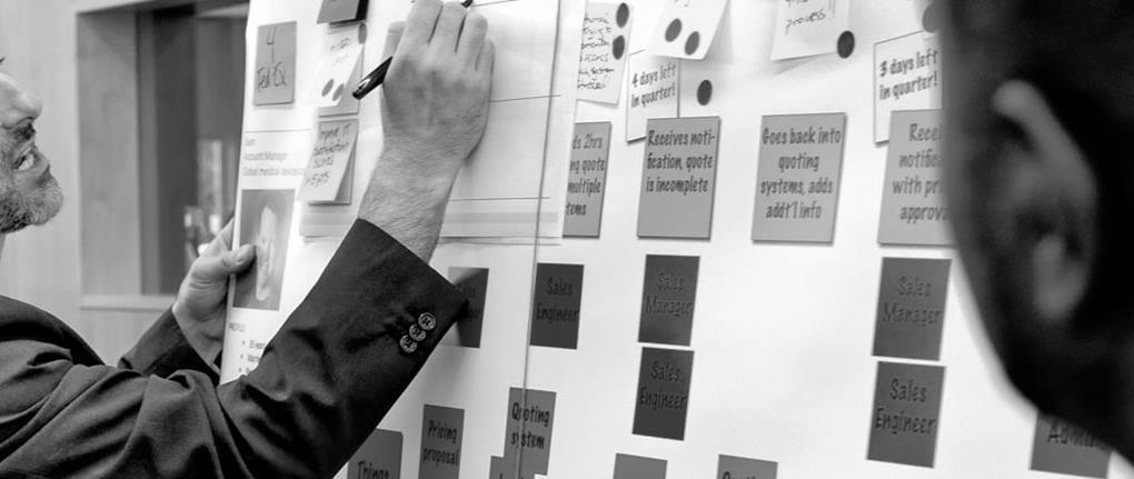 Entella fick i uppdrag att levererat en responsiv hemsida med tillhörande design och ett integrerat bokningssystem för Glamlys kunder som nu snabbt och enkelt kan boka sina skönhetsbehandlingar