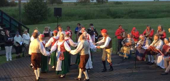 Kaffeservering med hembakat. (Info 076-2675589) 6, 7 och 8 juli kl 19.00: Suder-Revyn med Skarpskyttar u Ålkrakar Biljetter 250 kr, barn under 15 år gratis. Ungdomar 15-20 år 100 kr.