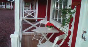 1049 Rödjorna Tiveden B&B Skyttatorp Rödjorna, 695 96 Tived Tel +46 73 975