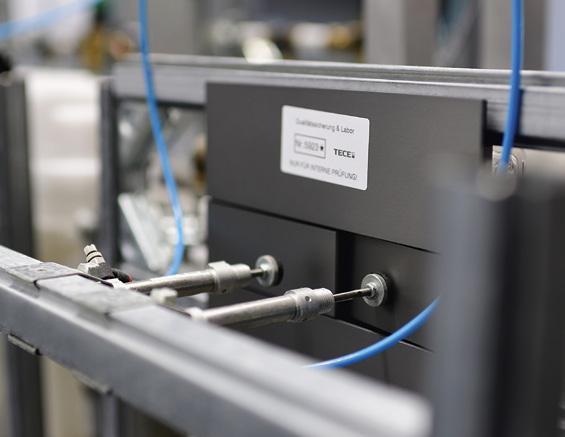 FUNKTION OCH INNOVATION PÅ DEN SÄKRA SIDAN. 2 TECE-produkter uppfyller de högsta tekniska och kvalitativa kraven.
