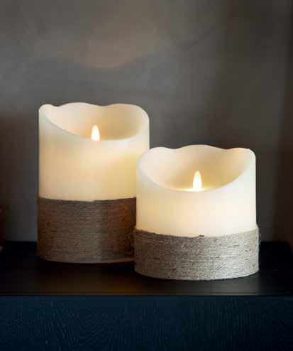 snöre h: 15 Ø: 15 cm 399:-/44,50 18700 Flame LED blockljus med snöre h: 20
