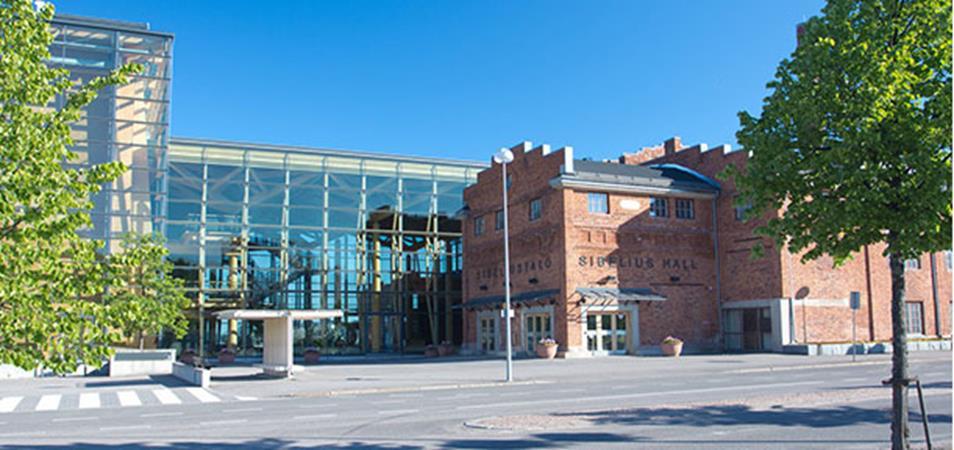 SUOMEN PURJEHDUS JA VENEILY RY MÖTESKALLELSE SEGLING OCH BÅTSPORT I FINLAND RF 28.10.2014 Segling och Båtsport i Finland kallar medlemsföreningarna till STADGEENLIGT HÖSTFÖRBUNDSMÖTE Tid söndag 23.11.