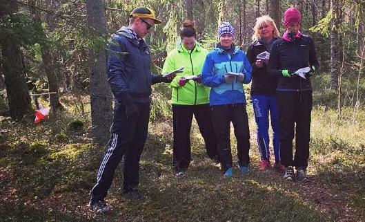 Orienteringserfarenheten bland deltagarna var brokig, allt från den totala nybörjaren till den ganska erfarna löparen som önskade sig en genomgång av grunderna inom sporten.