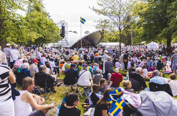 Kvalitetsutveckling och fördjupad kunskap inom området ska uppnås i internationell konkurrens och genom medvetna satsningar ska nya scener erövras som regelbundet återkommande spelplatser.