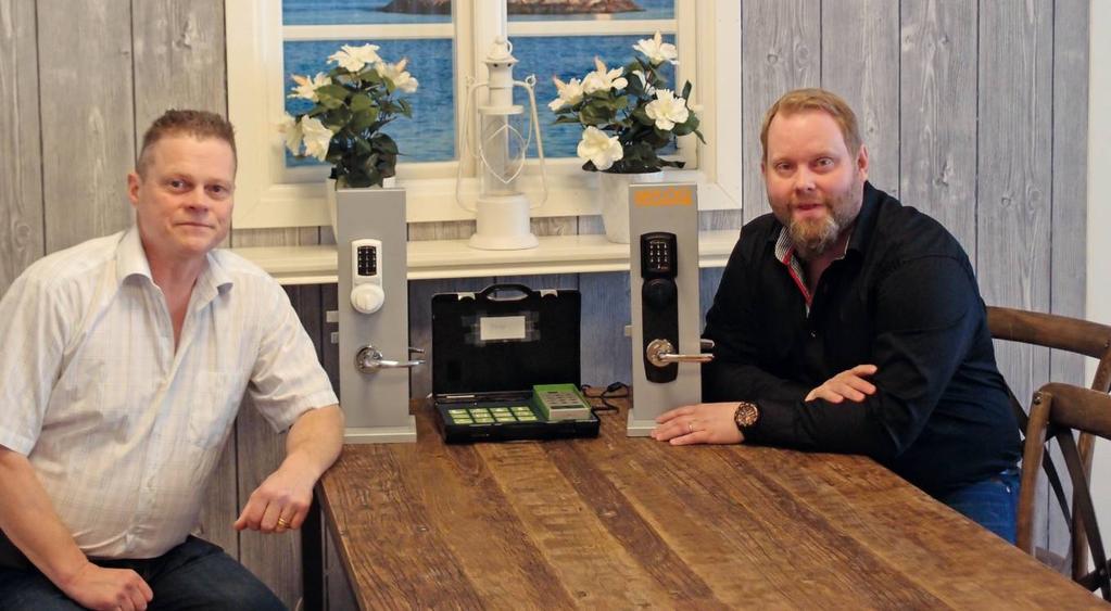 FÖRETAGET 4 ACCESS AB "Ny teknik ger nya möjligheter" Göran och Peder i det hemtrevliga kontoret i Jordbro vid vårt besök våren 2015.