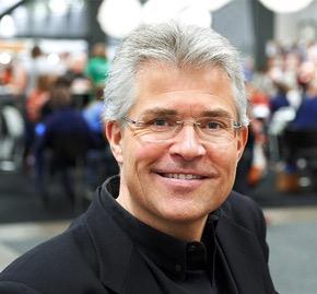 Presentation av kreatörer Arild Midthun Tecknaresset från norska Son har etablerat sig som en av dagens allra populäraste Kalle Anka-tecknare.