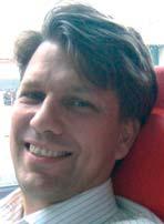 .. Gunnar Klum är utbildad solosångare vid Musikhögskolan i Göteborg samt vid Guildhall School of Music and Drama i London, och har vid två tillfällen utsetts till kulturstipendiat i Uppsala stad.