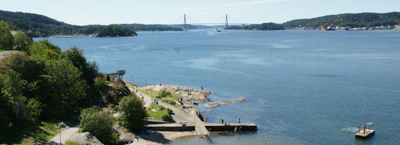 DELÅRSRAPPORT APRIL 2018 UDDEVALLA KOMMUN Ett större underskott mot budget är beslutad kompensation till socialnämnden för verksamheten med ensamkommande flyktingbarn på -11 mkr.