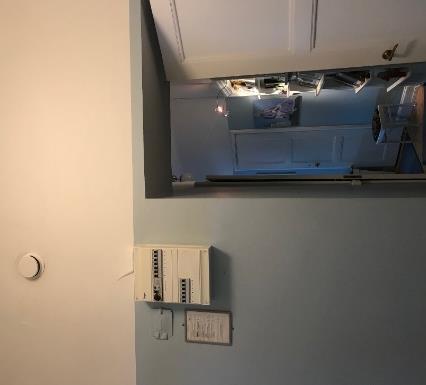 Heleneborgsgatans installation Clean-Air standardmodul. En av de brandavlastande ventilerna syns på frontens vänstersida.
