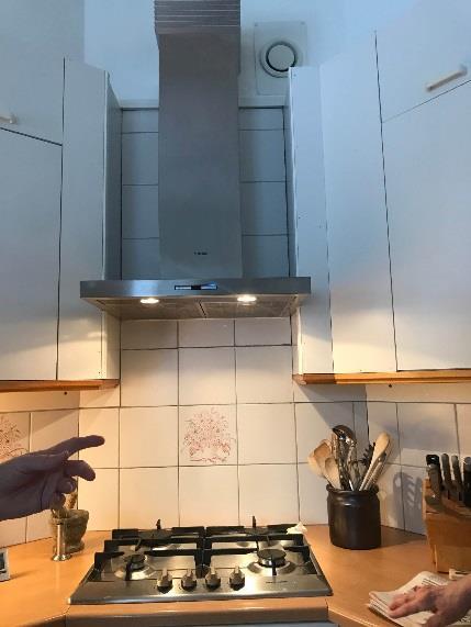 Heleneborgsgatans skorstenar med Clean- Air moduler. erfordras då badrum och badkanal ligger bakom tilluftskanalen.