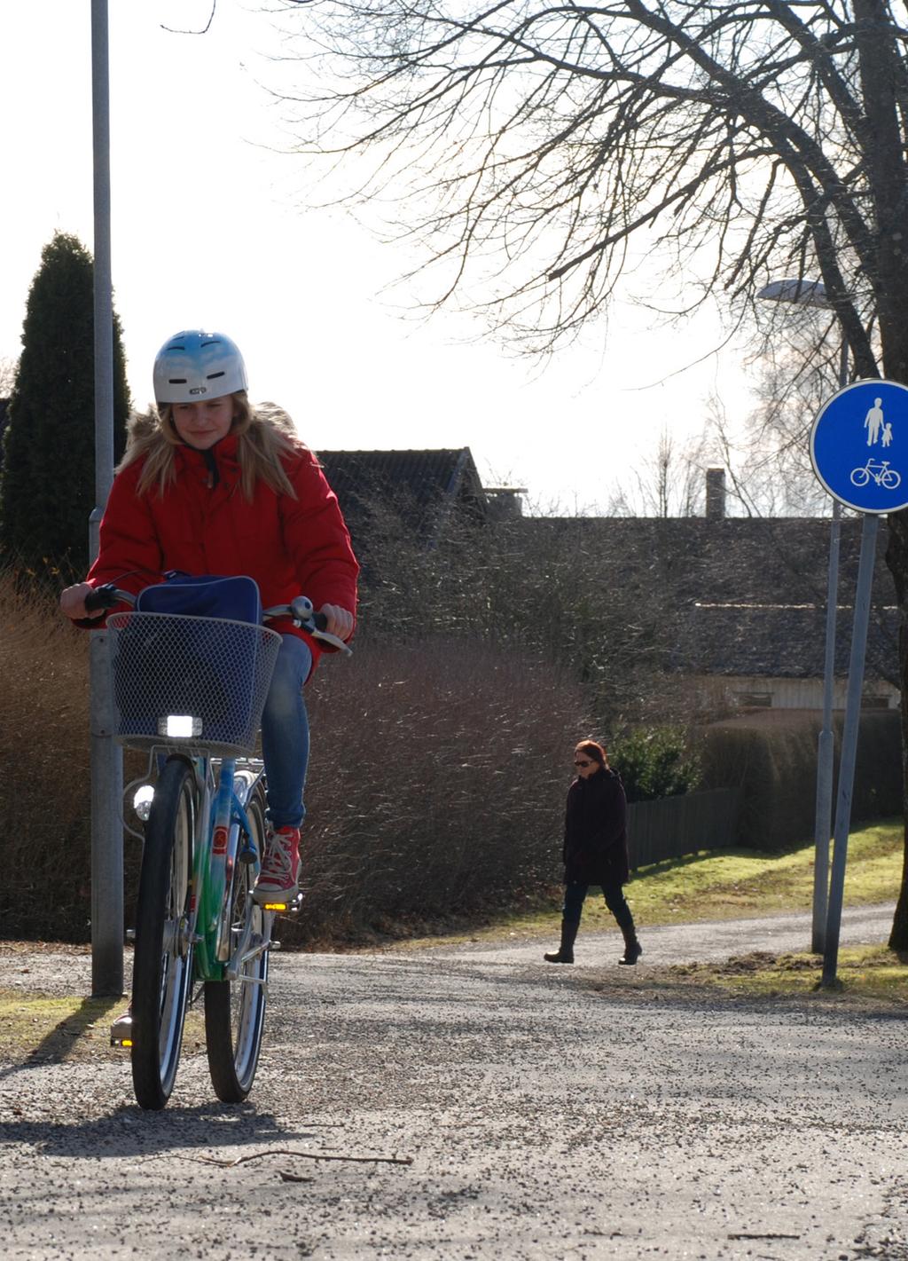 1. inledning Gång- och cykelvägsplanen har tagits fram på uppdrag av kommunstyrelsen i Gislaveds kommun.