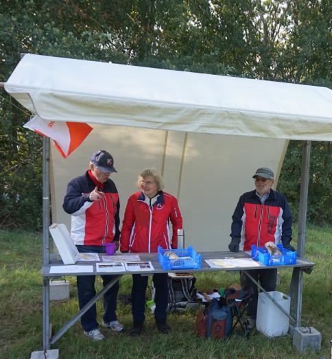 Invigning av Naturreservatet Pålsjö...... Lördagen den 30 september invigdes Naturreservatet Pålsjö med tal av Christian Orsing, Stadsbyggnadsnämndens ordförande.